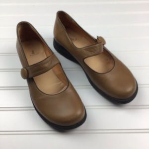 Vintage Murtosa Mary Jane Tan Leather Shoes